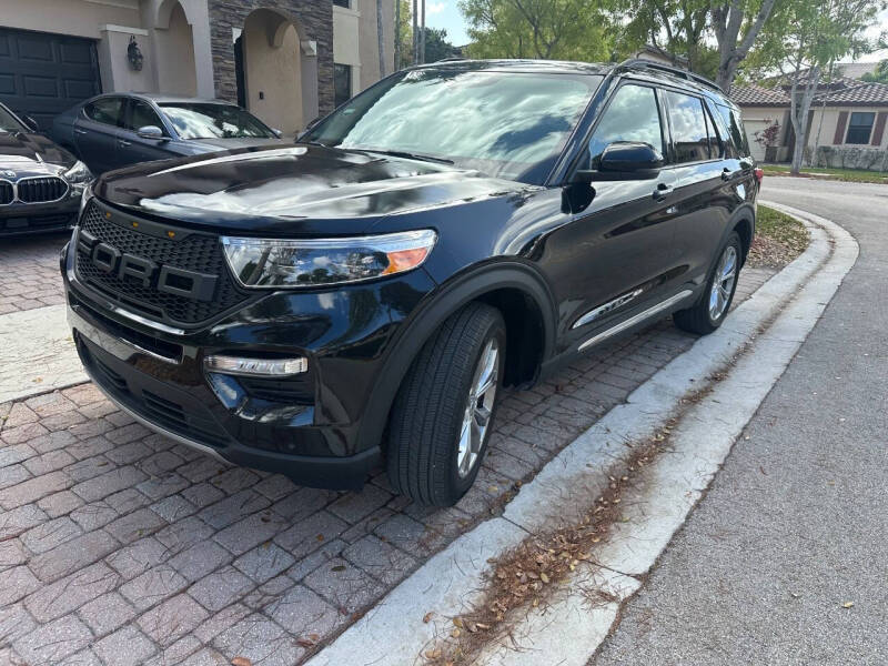 2024 Ford Explorer XLT