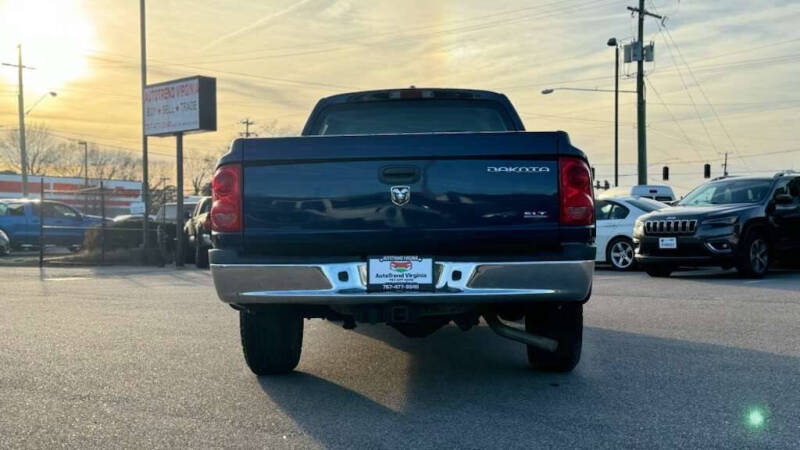 2005 Dodge Dakota SLT