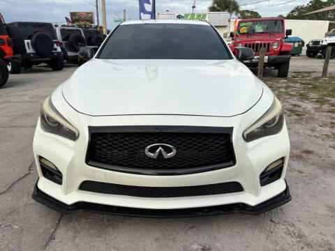 2015 Infiniti Q50 Sport