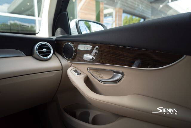 2019 Mercedes-Benz GLC GLC 300