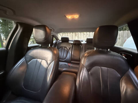 2015 Chrysler 200 C
