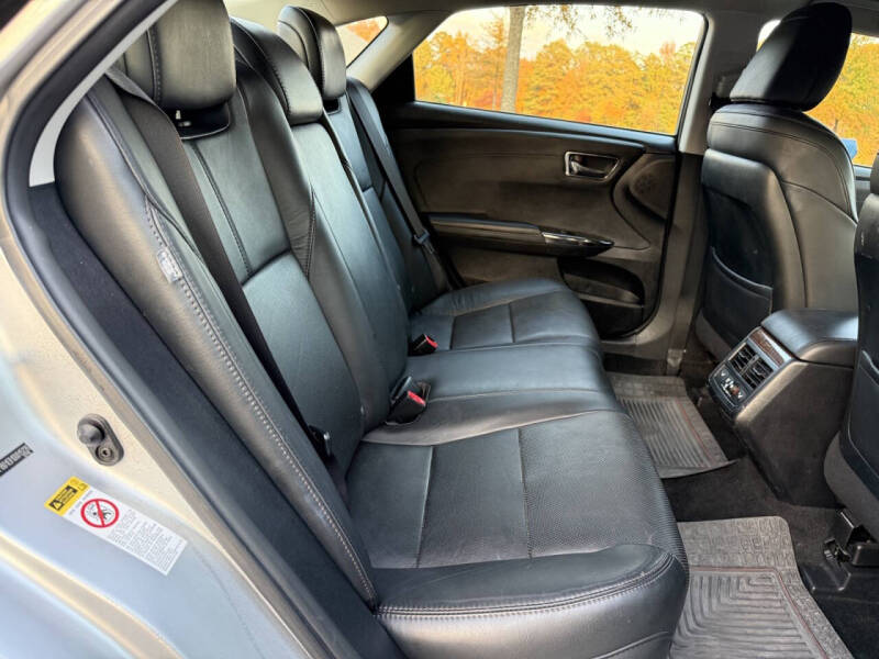 2013 Toyota Avalon Hybrid Limited