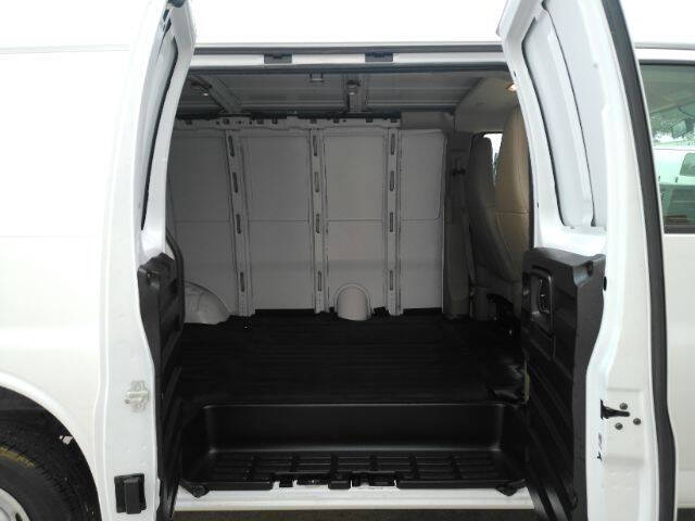 2020 Chevrolet Express 2500