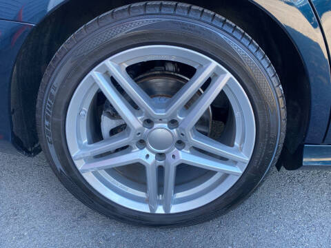 2017 Mercedes-Benz E-Class E 300 4MATIC