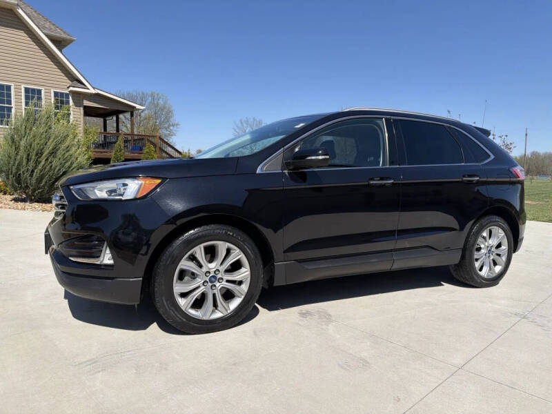 2019 Ford Edge Titanium