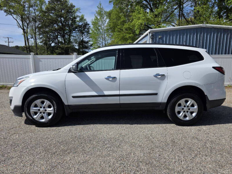 2017 Chevrolet Traverse LS