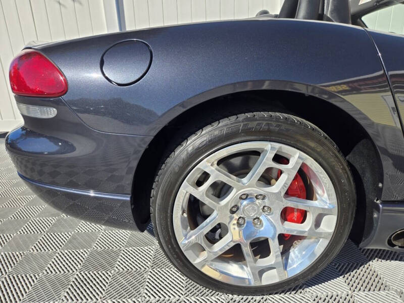 2006 Dodge Viper SRT-10