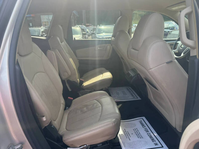2009 Chevrolet Traverse LTZ