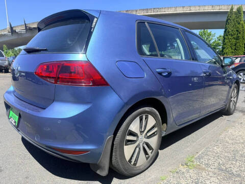 2015 Volkswagen e-Golf SEL Premium