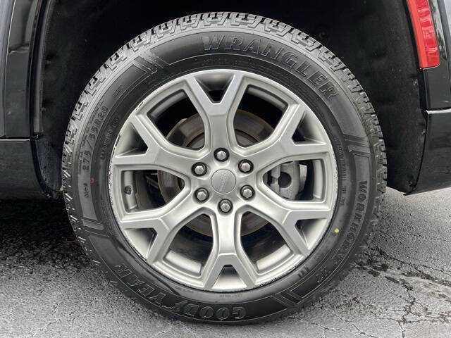 2022 Jeep Wagoneer Series II