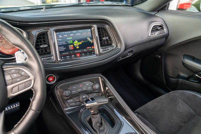 2019 Dodge Challenger 19