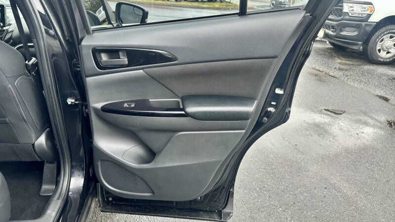 2022 Mitsubishi Eclipse Cross LE