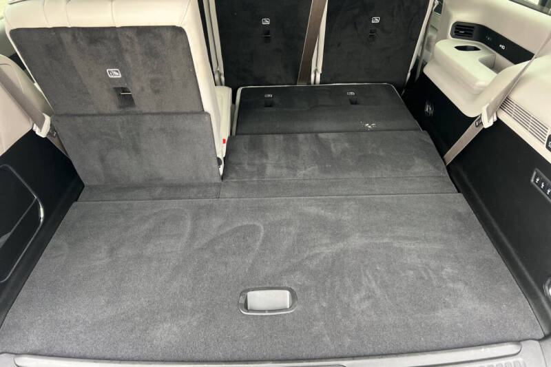 2023 Jeep Wagoneer Series III