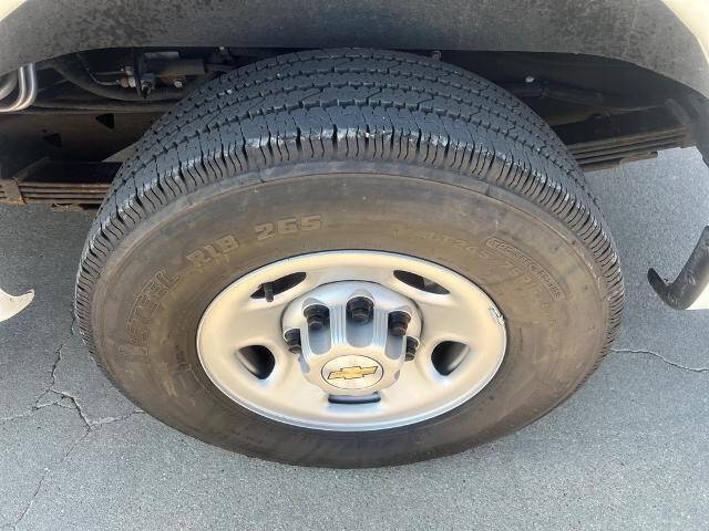 2022 Chevrolet Express LS 3500