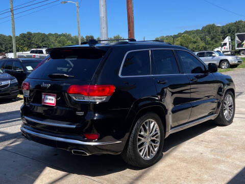 2018 Jeep Grand Cherokee Summit