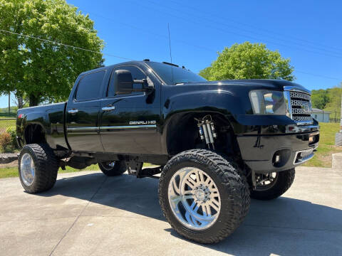 2011 GMC Sierra 2500HD for sale at HIGHWAY 12 MOTORSPORTS in Nashville TN