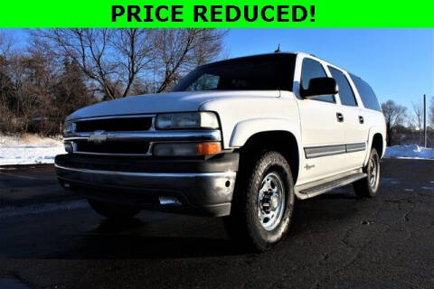 2005 Chevrolet Suburban for sale at St. Croix Classics in Lakeland MN
