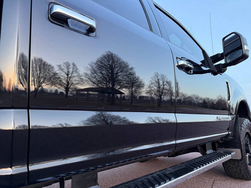 2019 Ford F-250 Super Duty Lariat