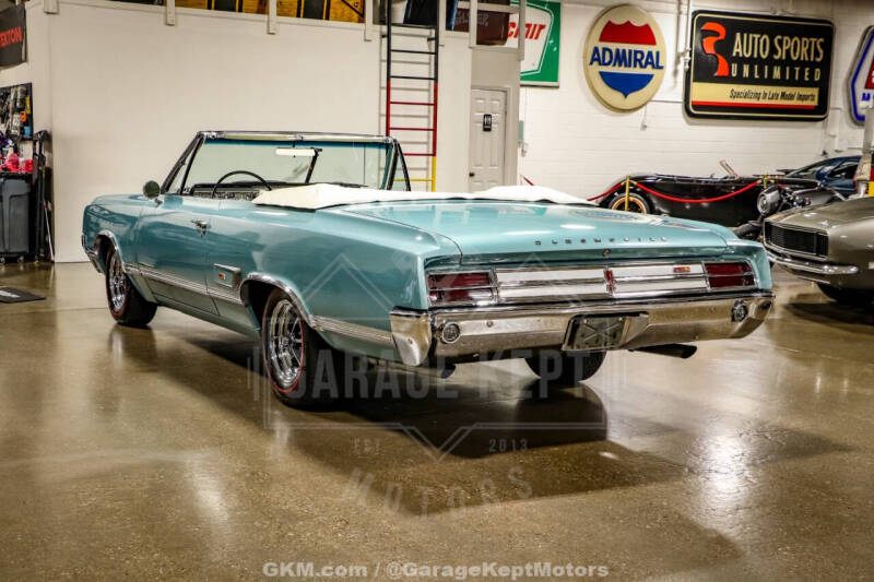 1965 Oldsmobile Cutlass