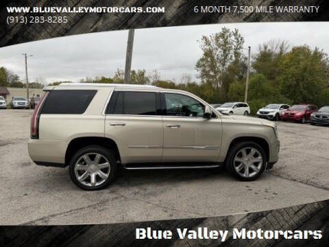 2017 Cadillac Escalade Luxury