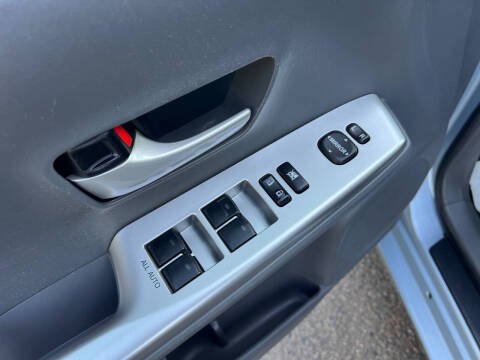 2012 Toyota Prius v Three