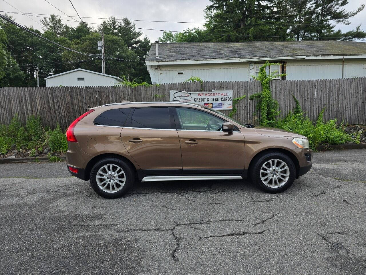 2010 Volvo XC60 for sale at PAKLAND AUTO SALES in Auburn, MA