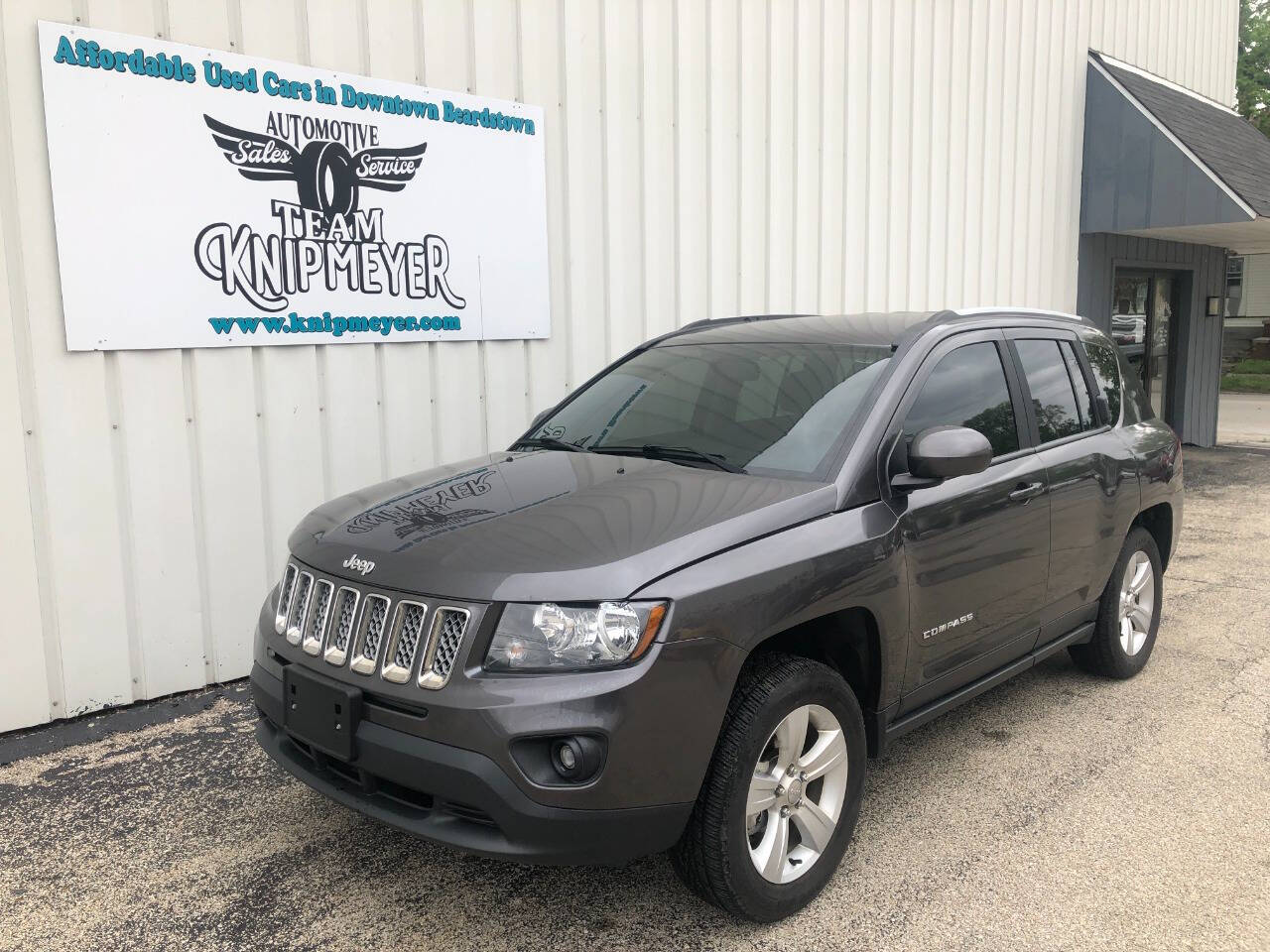 Gray 2017 Jeep Compass Latitude 4x4 Latitude 4dr SUV 1