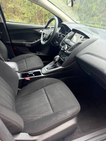 2017 Ford Focus SEL