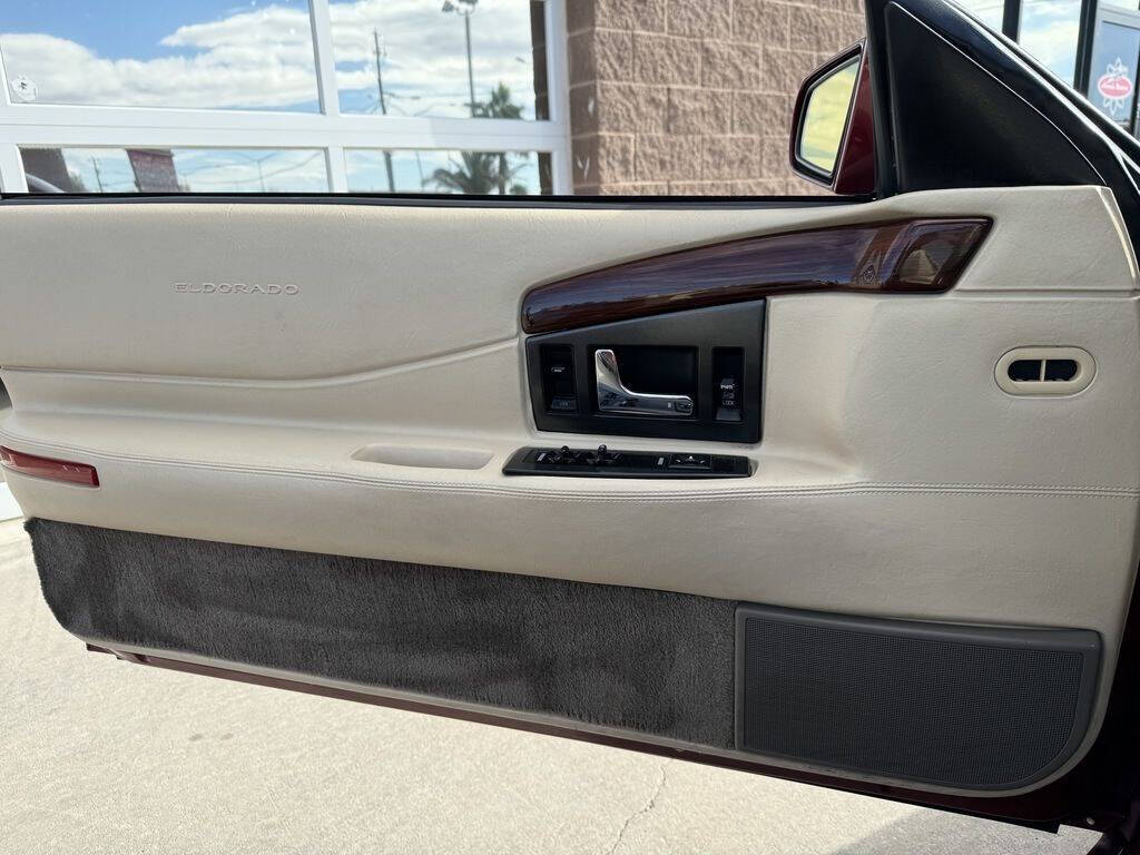 1995 Cadillac Eldorado 16