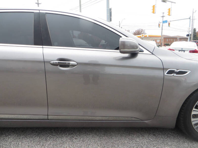 2016 Kia K900 Luxury V6