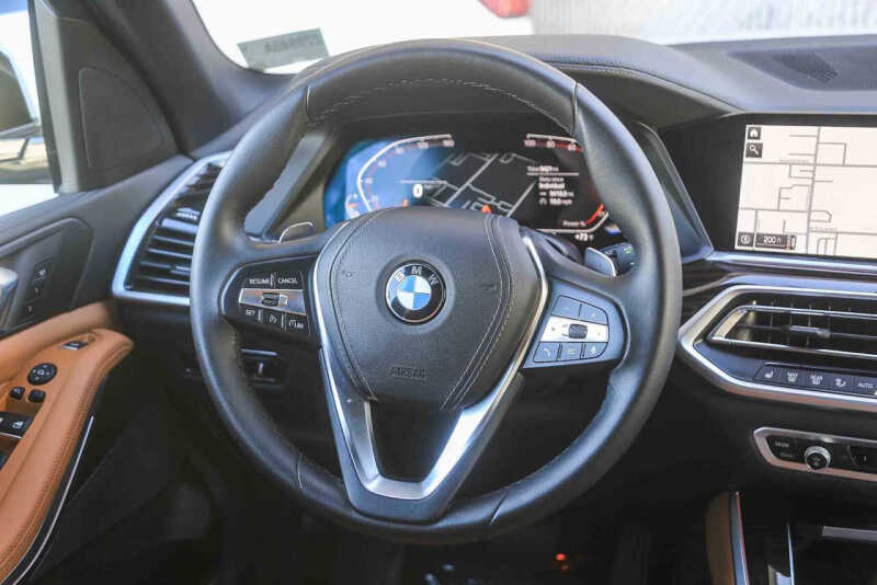 2023 BMW X5 sDrive40i