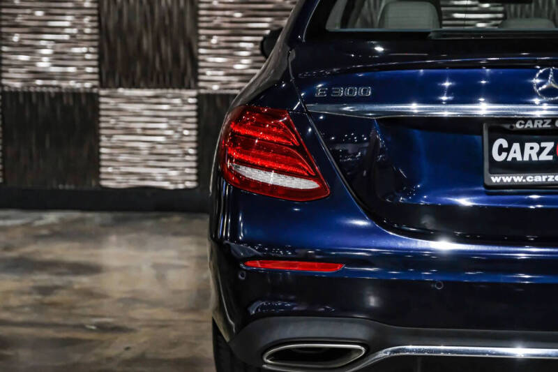 2018 Mercedes-Benz E-Class E 300
