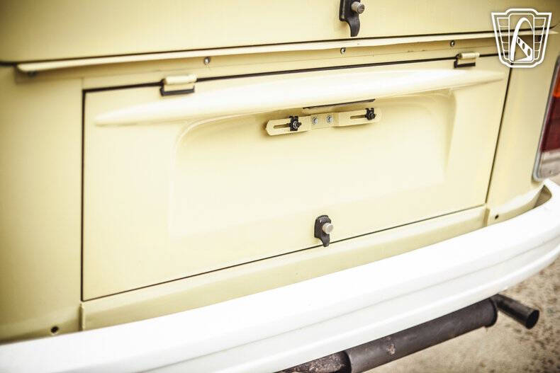1975 Volkswagen Bus
