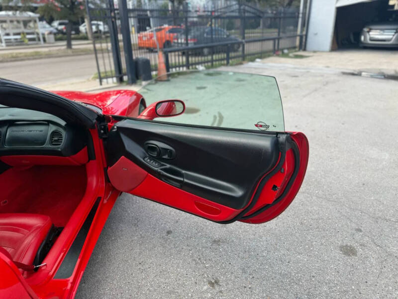 2003 Chevrolet Corvette