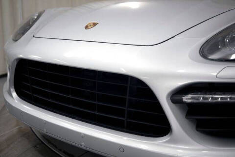 2014 Porsche Cayenne GTS