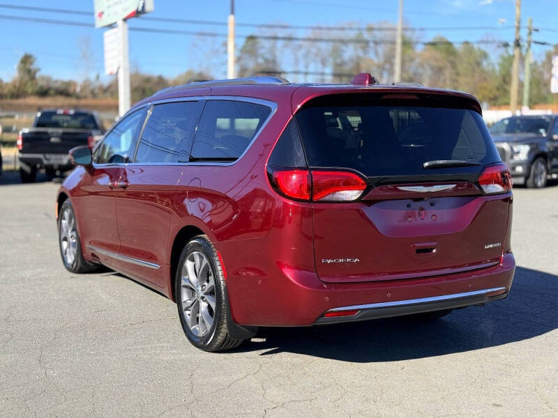 2017 Chrysler Pacifica Limited