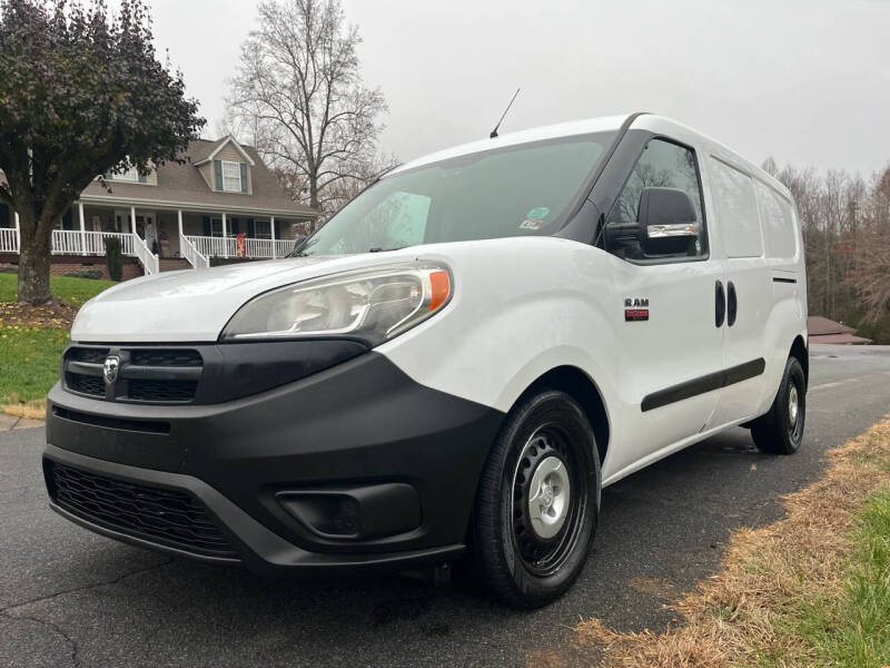 2017 RAM Promaster City Tradesman photo 8