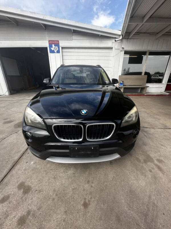 2013 BMW X1 28i's photo