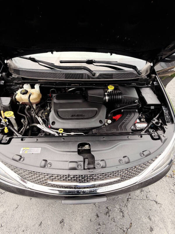 2019 Chrysler Pacifica Touring L Plus