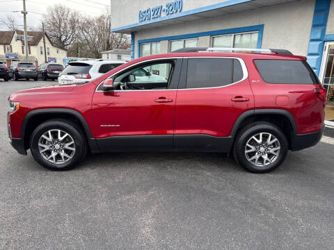 2023 GMC Acadia SLT