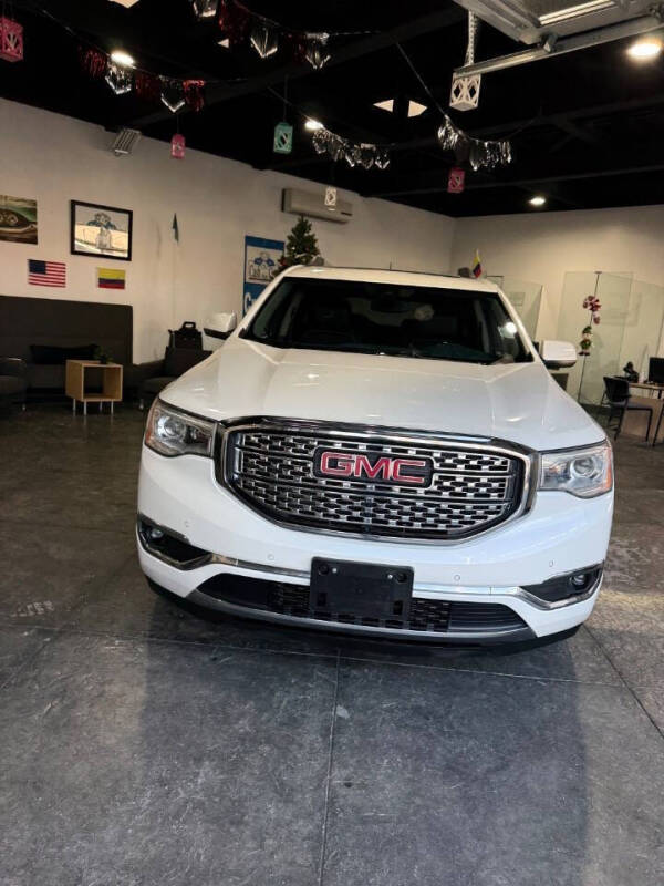 2018 GMC Acadia Denali