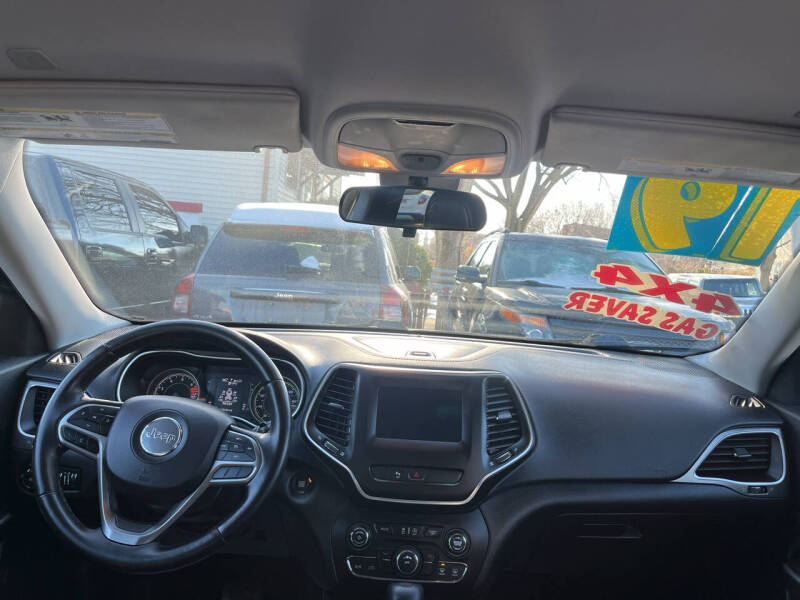 2019 Jeep Cherokee Latitude Plus