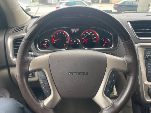 2015 GMC Acadia Denali