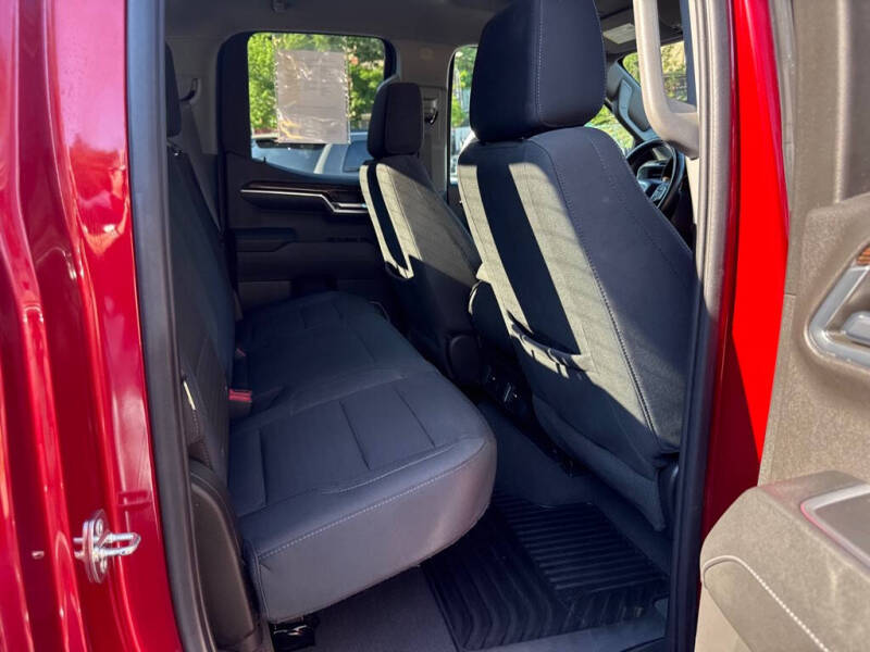 2023 GMC Sierra 1500 Elevation Standard