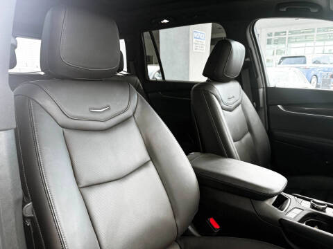 2024 Cadillac XT6 Sport