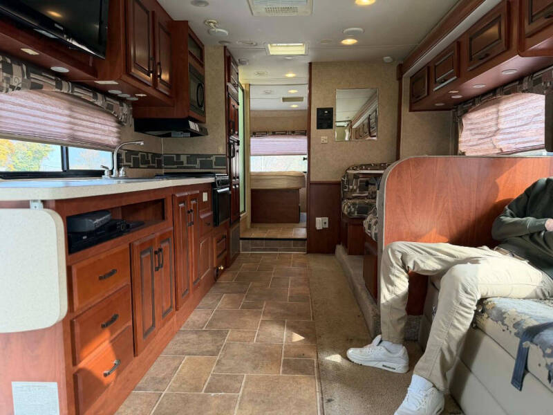 2012 Forest River FORESTER 3011DS