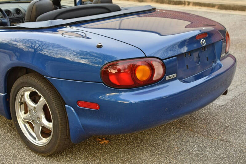 1999 Mazda MX-5 Base photo 22