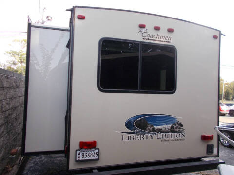 2014 Coachmen RV Liberty Edition