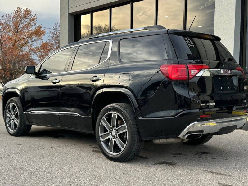 2019 GMC Acadia Denali