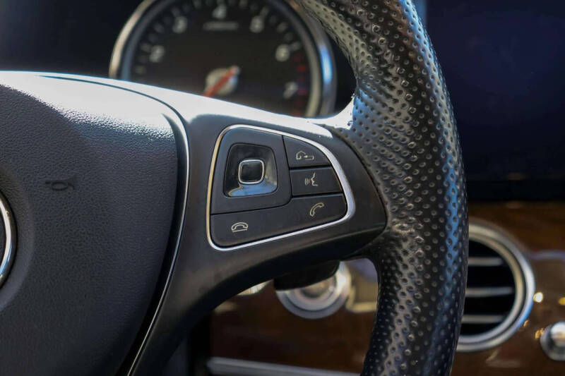 2018 Mercedes-Benz E-Class E 300